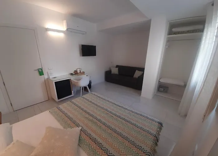 Bed & Breakfast Joele 4*