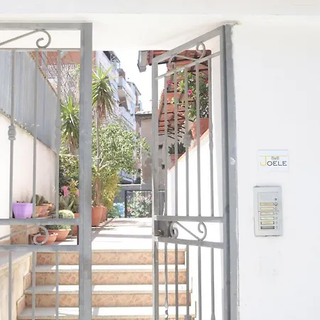 Joele 4* 트로페아