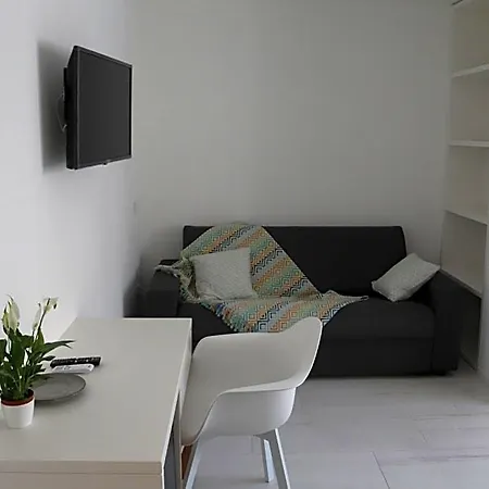 Joele Bed & Breakfast 4*